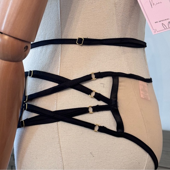 Empress Mimi Arigato Tiger Bra and Panty Lingerie Set - Picture 3 of 14